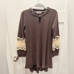 Ces Femme Brown Ribbed Knit Tunic Top Lace Sleeve Detail Women’s S/M